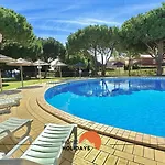 #272 2br Bicos Comfortable Апартаменты