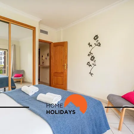 #272 T2 Bicos Flat J By Holidays Albufeira