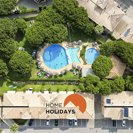 #272 T2 Bicos Flat J By Holidays * البوفيرا