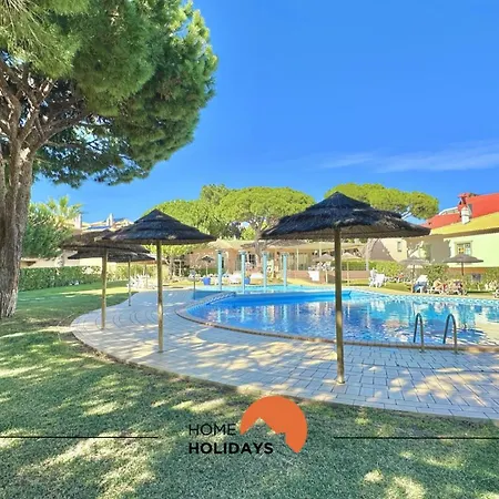 #272 T2 Bicos Flat J By Holidays Apartamento Albufeira